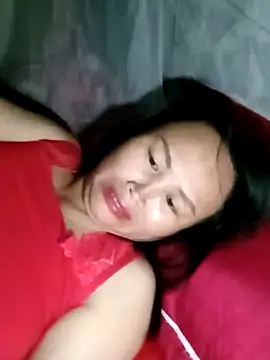 Snapshot of maple694 chatting on October 2, 2025, 2:13 pm maple694 online show from October 2, 2025, 2:13 pm