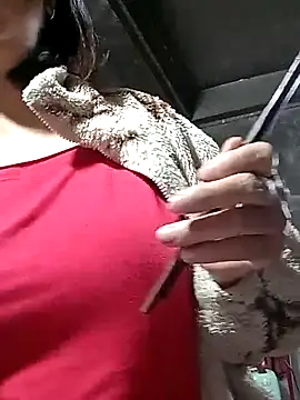 Snapshot of maple694 chatting on November 7, 2025, 1:38 am maple694 online show from November 7, 2025, 1:38 am