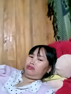 Snapshot of maple694 chatting on November 10, 2025, 10:58 am maple694 online show from November 10, 2025, 10:58 am