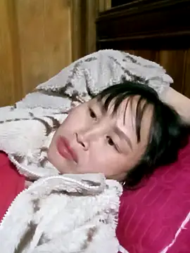 Snapshot of maple694 chatting on November 22, 2025, 12:48 pm maple694 online show from November 22, 2025, 12:48 pm