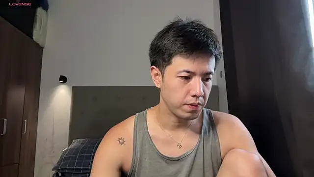 Snapshot of Addictiveboi chatting on June 11, 2026, 4:43 am Addictiveboi online show from June 11, 2026, 4:43 am