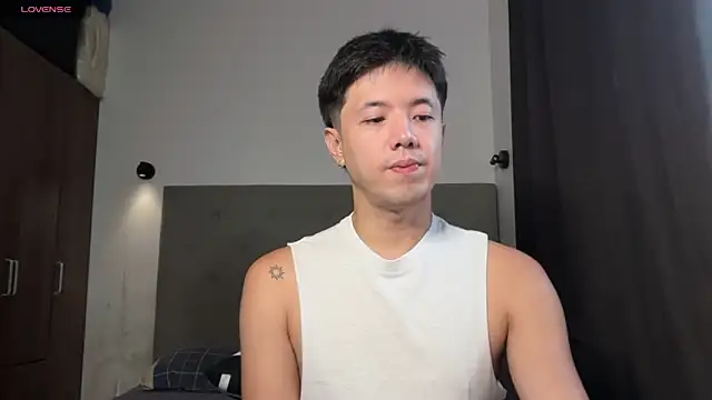 Addictiveboi online show from June 24, 2026, 2:43 am