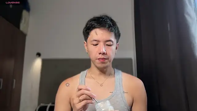Addictiveboi online show from July 2, 2026, 3:23 am