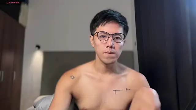 Addictiveboi online show from August 3, 2026, 3:27 am