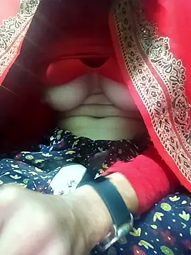 kajalbhabhi44 online show from January 17, 2026, 2:55 pm