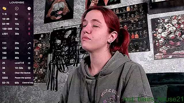 Snapshot of the_high_priestess chatting on September 26, 2025, 5:11 am the high priestess online show from September 26, 2025, 5:11 am