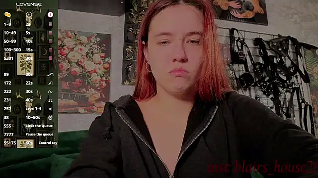 Snapshot of the_high_priestess chatting on November 11, 2025, 6:02 am the high priestess online show from November 11, 2025, 6:02 am