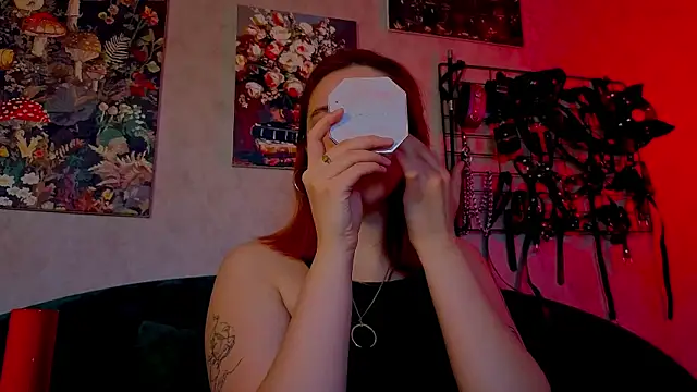 the high priestess online show from May 1, 2026, 4:50 am