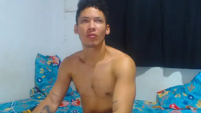 Snapshot of RuiMaddoox chatting on September 10, 2025, 11:32 am RuiMaddoox online show from September 10, 2025, 11:32 am