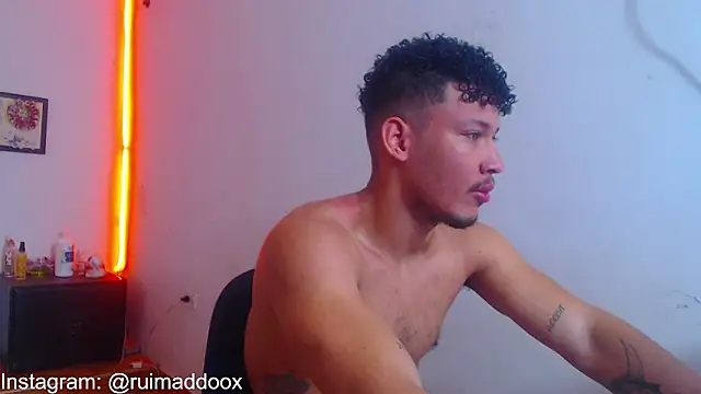 RuiMaddoox online show from February 9, 2026, 11:47 am