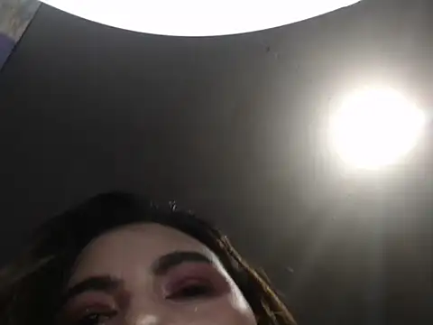 Snapshot of hotasianpinky chatting on October 29, 2025, 4:37 am hotasianpinky online show from October 29, 2025, 4:37 am