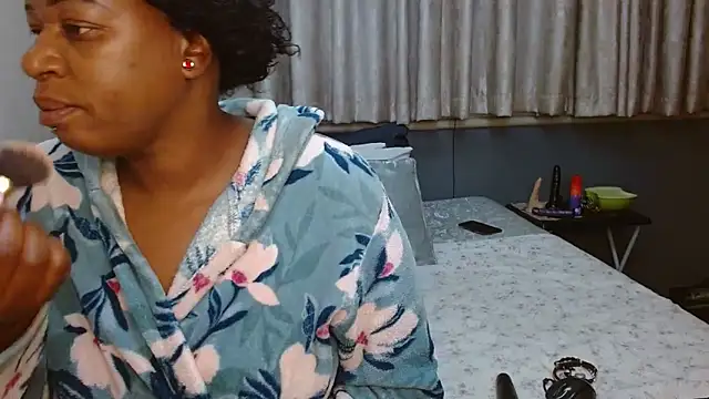 Snapshot of SlutyAngelxxx chatting on October 30, 2025, 9:15 pm SlutyAngelxxx online show from October 30, 2025, 9:15 pm