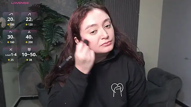 Snapshot of Anaa_Rose chatting on July 24, 2026, 1:42 pm Anaa Rose online show from July 24, 2026, 1:42 pm