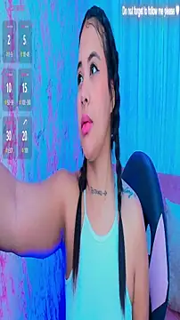 nicemiiaa7  online show from September 19, 2025, 9:11 am