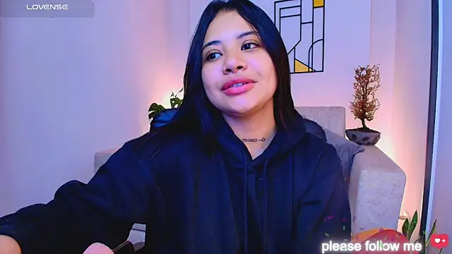 nicemiiaa7  online show from February 28, 2026, 2:51 pm