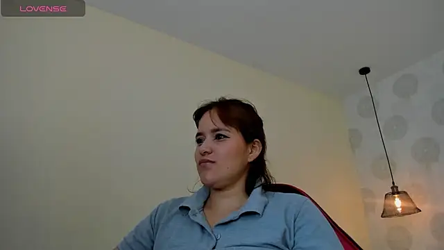 Snapshot of GIANAMILLER6 chatting on July 6, 2026, 12:02 pm GIANAMILLER6 online show from July 6, 2026, 12:02 pm