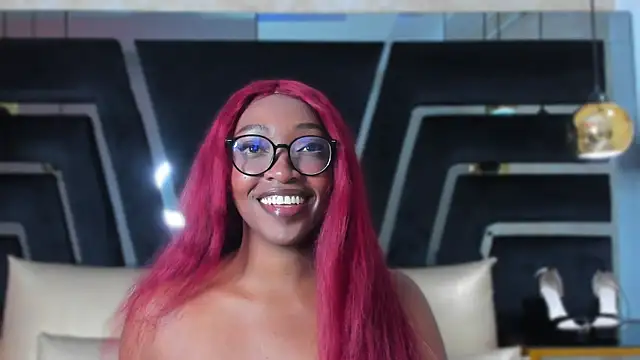 Snapshot of YallianaBrooks chatting on May 24, 2026, 12:32 pm YallianaBrooks online show from May 24, 2026, 12:32 pm