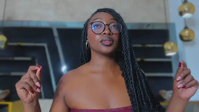 Snapshot of YallianaBrooks chatting on July 28, 2026, 3:21 pm YallianaBrooks online show from July 28, 2026, 3:21 pm