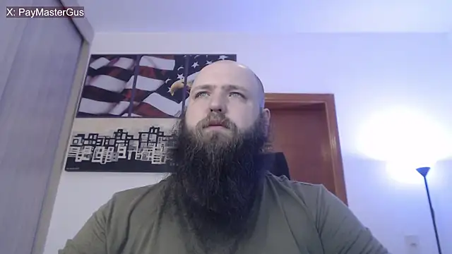 Snapshot of PayMasterGus chatting on October 27, 2025, 3:54 am PayMasterGus online show from October 27, 2025, 3:54 am