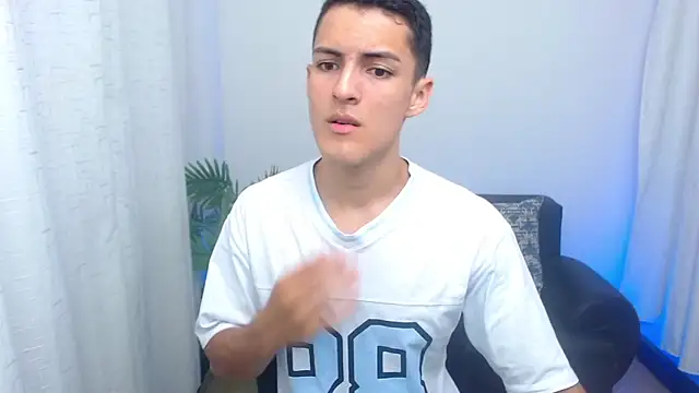 Matiius18 online show from January 18, 2026, 2:10 pm