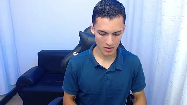 Matiius18 online show from February 9, 2026, 1:48 pm