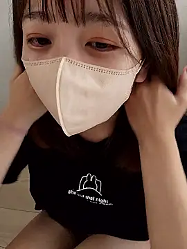 Sakura-japanese- online show from October 4, 2025, 4:10 am