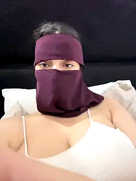 Snapshot of Rabroba89six chatting on September 20, 2025, 9:49 pm Rabroba89six online show from September 20, 2025, 9:49 pm