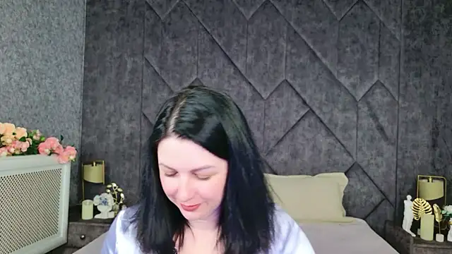 Nina Stane online show from March 23, 2026, 6:17 am