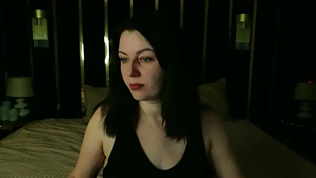 Nina Stane online show from March 31, 2026, 5:41 am