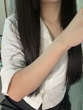 Dior baby online show from September 12, 2025, 1:38 am