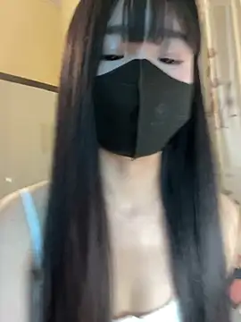 Dior baby online show from February 11, 2026, 5:45 am