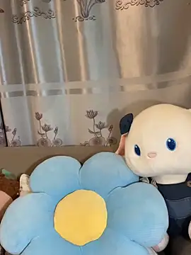 Dior baby online show from April 28, 2026, 2:49 am