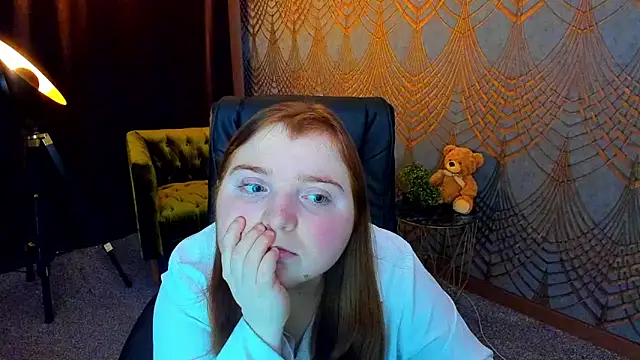 Snapshot of KattyRose8 chatting on June 22, 2026, 5:43 pm KattyRose8 online show from June 22, 2026, 5:43 pm