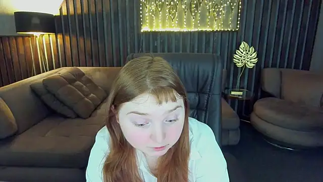 Snapshot of KattyRose8 chatting on July 5, 2026, 5:31 pm KattyRose8 online show from July 5, 2026, 5:31 pm