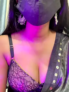 Snapshot of Neha18 chatting on September 12, 2025, 7:19 am Neha18 online show from September 12, 2025, 7:19 am