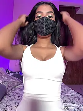 Snapshot of Neha18 chatting on December 16, 2025, 12:43 pm Neha18 online show from December 16, 2025, 12:43 pm