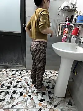 Sweet-Berry89 online show from November 23, 2025, 3:01 pm