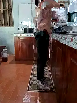 Sweet-Berry89 online show from November 30, 2025, 12:47 am