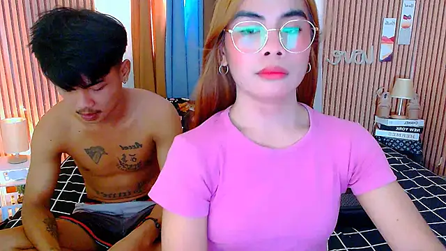 Snapshot of zeusdaven chatting on October 27, 2025, 4:05 am zeusdaven online show from October 27, 2025, 4:05 am