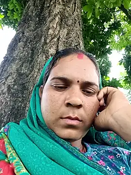 Radha hotx online show from September 14, 2025, 7:29 am