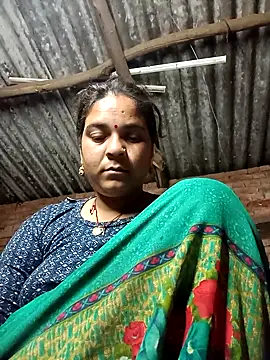 Radha hotx online show from October 31, 2025, 5:14 pm