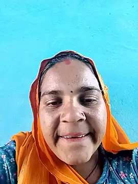 Radha hotx online show from November 8, 2025, 5:29 am