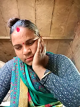 Radha hotx online show from November 28, 2025, 9:12 am