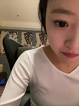 Snapshot of MengMeng0515 chatting on February 5, 2026, 2:33 pm MengMeng0515 online show from February 5, 2026, 2:33 pm