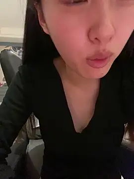 Snapshot of MengMeng0515 chatting on February 6, 2026, 2:53 pm MengMeng0515 online show from February 6, 2026, 2:53 pm