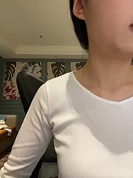 Snapshot of MengMeng0515 chatting on March 2, 2026, 2:24 pm MengMeng0515 online show from March 2, 2026, 2:24 pm