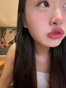 Snapshot of MengMeng0515 chatting on April 8, 2026, 1:55 pm MengMeng0515 online show from April 8, 2026, 1:55 pm