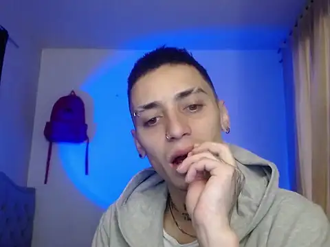 Snapshot of xalejo_max chatting on October 11, 2025, 6:39 pm xalejo max online show from October 11, 2025, 6:39 pm