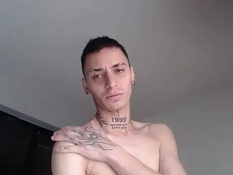 Snapshot of xalejo_max chatting on October 15, 2025, 2:28 pm xalejo max online show from October 15, 2025, 2:28 pm