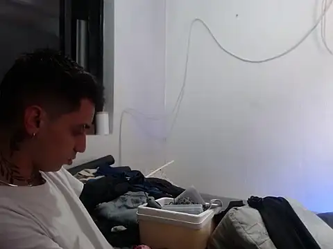 Snapshot of xalejo_max chatting on November 13, 2025, 5:01 pm xalejo max online show from November 13, 2025, 5:01 pm